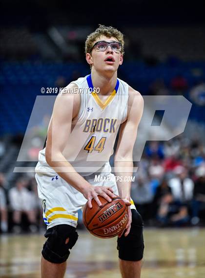 Thumbnail 2 in Brock vs. Madison (UIL 3A Final) photogallery.