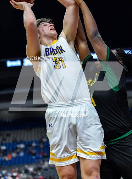 Thumbnail 3 in Brock vs. Madison (UIL 3A Final) photogallery.