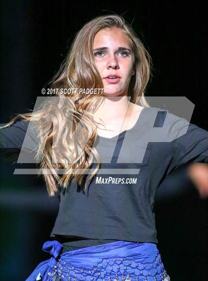 Thumbnail 2 in Great Oak @ Chaparral photogallery.