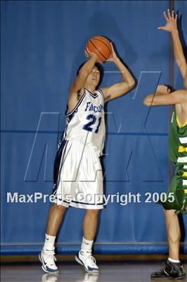 Thumbnail 2 in Crescenta Valley vs. Canyon (Saugus Tourney) photogallery.