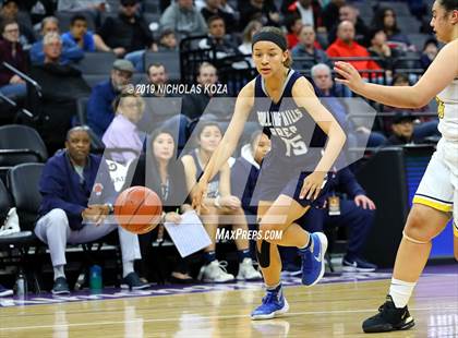 Thumbnail 3 in Menlo School vs. Rolling Hills Prep (CIF State D2 Final) photogallery.