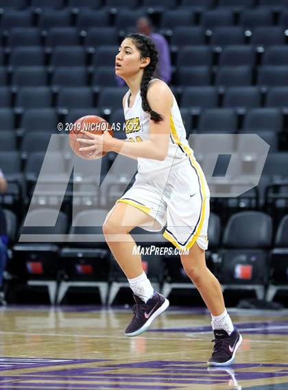 Thumbnail 3 in Menlo School vs. Rolling Hills Prep (CIF State D2 Final) photogallery.