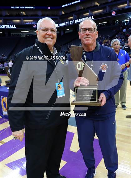 Thumbnail 3 in Menlo School vs. Rolling Hills Prep (CIF State D2 Final) photogallery.