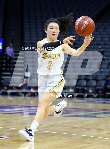 Thumbnail 3 in Menlo School vs. Rolling Hills Prep (CIF State D2 Final) photogallery.