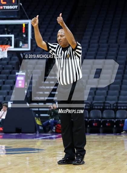Thumbnail 3 in Menlo School vs. Rolling Hills Prep (CIF State D2 Final) photogallery.