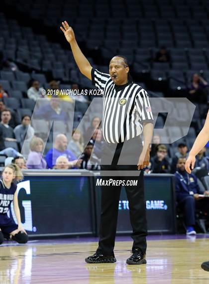 Thumbnail 2 in Menlo School vs. Rolling Hills Prep (CIF State D2 Final) photogallery.