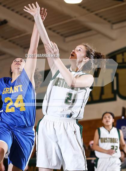Thumbnail 2 in Grant @ Monterey Trail photogallery.