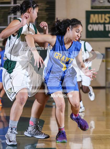 Thumbnail 3 in Grant @ Monterey Trail photogallery.