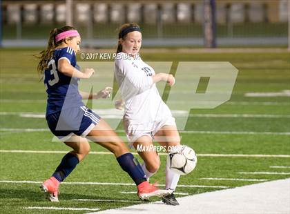 Thumbnail 1 in Norwin vs. Conestoga Valley (PIAA Class 4A Semifinal) photogallery.