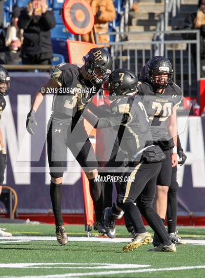 Thumbnail 2 in Bishop Fenwick vs. Ashland (MIAA D6 Final) photogallery.