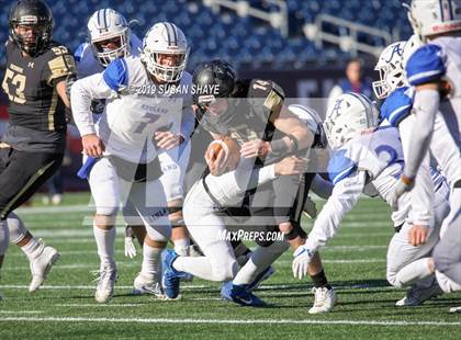 Thumbnail 2 in Bishop Fenwick vs. Ashland (MIAA D6 Final) photogallery.
