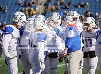 Thumbnail 1 in Bishop Fenwick vs. Ashland (MIAA D6 Final) photogallery.
