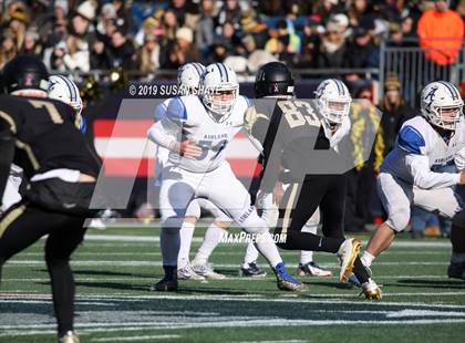 Thumbnail 3 in Bishop Fenwick vs. Ashland (MIAA D6 Final) photogallery.