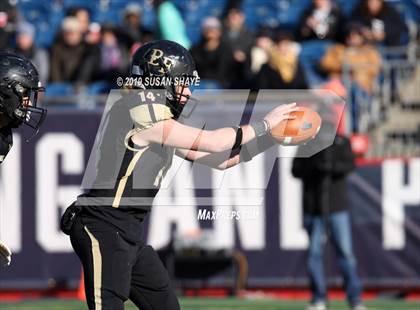 Thumbnail 2 in Bishop Fenwick vs. Ashland (MIAA D6 Final) photogallery.