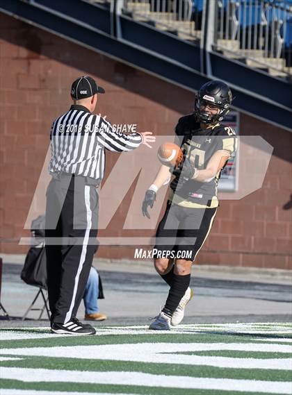 Thumbnail 2 in Bishop Fenwick vs. Ashland (MIAA D6 Final) photogallery.