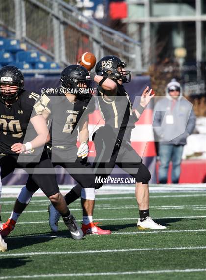 Thumbnail 2 in Bishop Fenwick vs. Ashland (MIAA D6 Final) photogallery.