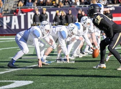 Thumbnail 1 in Bishop Fenwick vs. Ashland (MIAA D6 Final) photogallery.