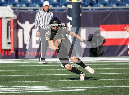 Thumbnail 1 in Bishop Fenwick vs. Ashland (MIAA D6 Final) photogallery.