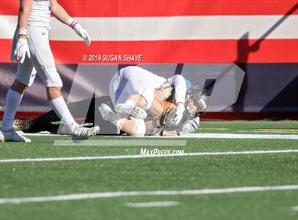 Thumbnail 1 in Bishop Fenwick vs. Ashland (MIAA D6 Final) photogallery.