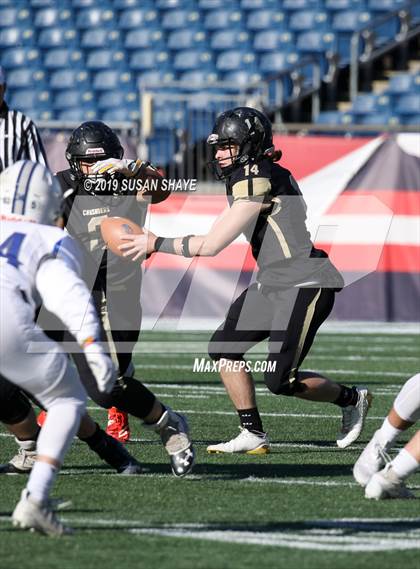 Thumbnail 2 in Bishop Fenwick vs. Ashland (MIAA D6 Final) photogallery.