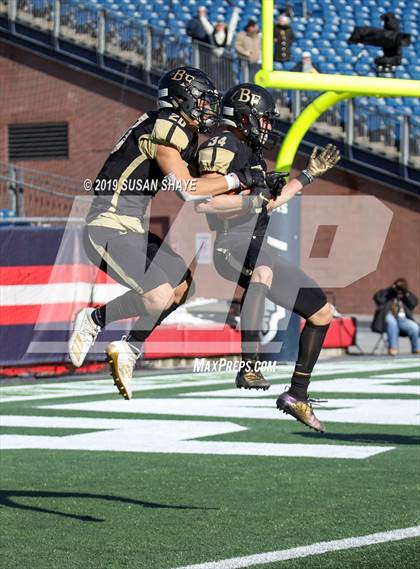 Thumbnail 3 in Bishop Fenwick vs. Ashland (MIAA D6 Final) photogallery.