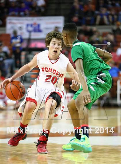 Thumbnail 1 in Ponder vs. Tatum (UIL 2A Final) photogallery.