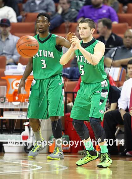 Thumbnail 1 in Ponder vs. Tatum (UIL 2A Final) photogallery.