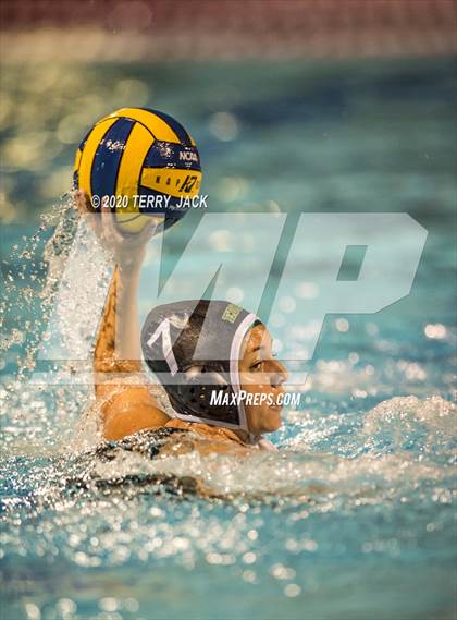 Thumbnail 2 in Glendora vs. Edison photogallery.