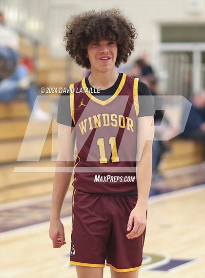 Thumbnail 1 in Windsor vs. Cherry Creek photogallery.