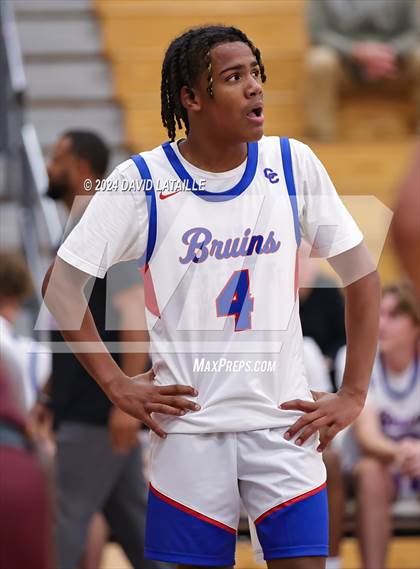 Thumbnail 1 in Windsor vs. Cherry Creek photogallery.