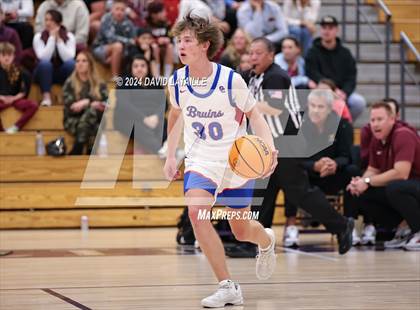 Thumbnail 2 in Windsor vs. Cherry Creek photogallery.