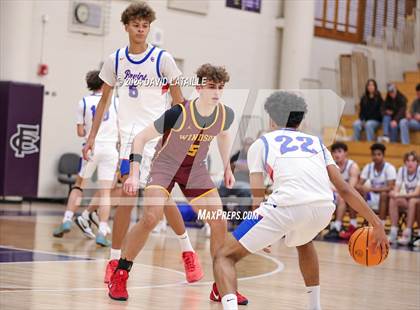Thumbnail 3 in Windsor vs. Cherry Creek photogallery.