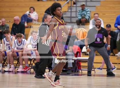Thumbnail 1 in Windsor vs. Cherry Creek photogallery.