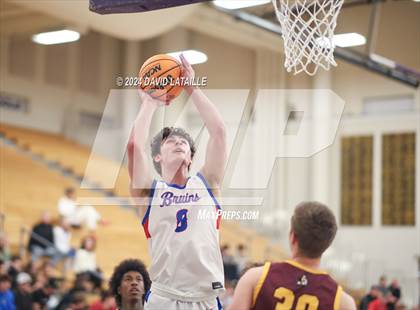Thumbnail 2 in Windsor vs. Cherry Creek photogallery.