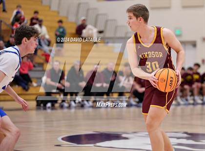 Thumbnail 1 in Windsor vs. Cherry Creek photogallery.