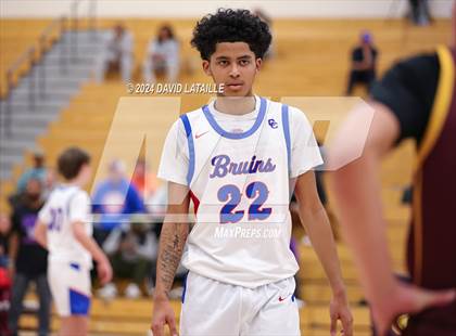 Thumbnail 2 in Windsor vs. Cherry Creek photogallery.