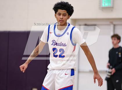 Thumbnail 3 in Windsor vs. Cherry Creek photogallery.