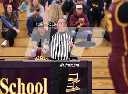 Thumbnail 3 in Windsor vs. Cherry Creek photogallery.
