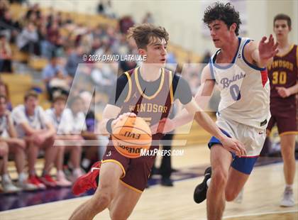 Thumbnail 2 in Windsor vs. Cherry Creek photogallery.
