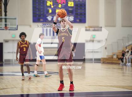 Thumbnail 2 in Windsor vs. Cherry Creek photogallery.
