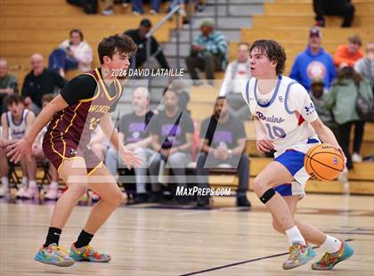 Thumbnail 2 in Windsor vs. Cherry Creek photogallery.