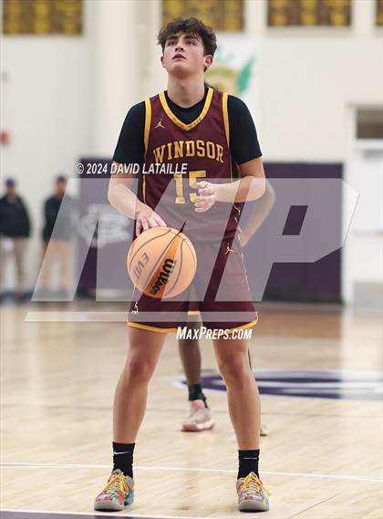 Thumbnail 3 in Windsor vs. Cherry Creek photogallery.