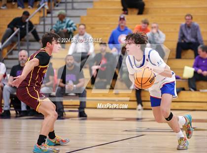 Thumbnail 1 in Windsor vs. Cherry Creek photogallery.