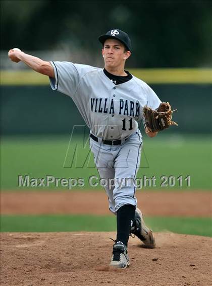 Thumbnail 3 in Villa Park @ Canyon photogallery.