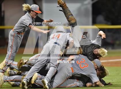 Thumbnail 3 in R-S Central @ Randleman (NCHSAA 2A Final Game 3) photogallery.