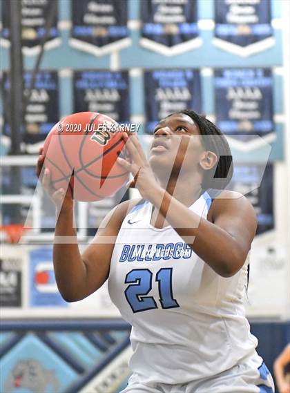 Thumbnail 3 in Centennial vs. Faith Lutheran photogallery.