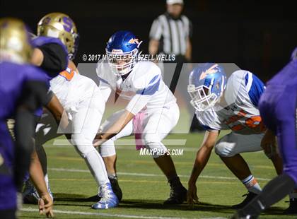 Thumbnail 1 in Clairemont @ Santana photogallery.