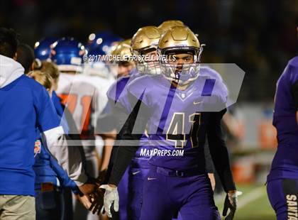 Thumbnail 2 in Clairemont @ Santana photogallery.