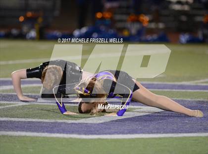 Thumbnail 1 in Clairemont @ Santana photogallery.