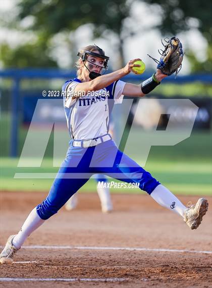 Thumbnail 3 in Frontier @ Madera (CIF CS Softball Championships-Division 2) photogallery.